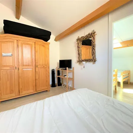 Holiday home Mezzanine 4 Pers, Terrasse Et Piscine, Proche - Les Ayguades - Fr-1-229-835
